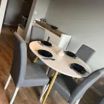 Apartament Nowoczesny W Centrum Torunia/Podziemny Parking I Winda