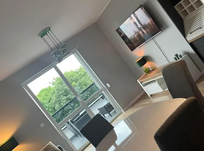 Apartament Nowoczesny W Centrum Torunia/Podziemny Parking I Winda